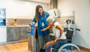 Signs a Senior Is Struggling With Daily Activities